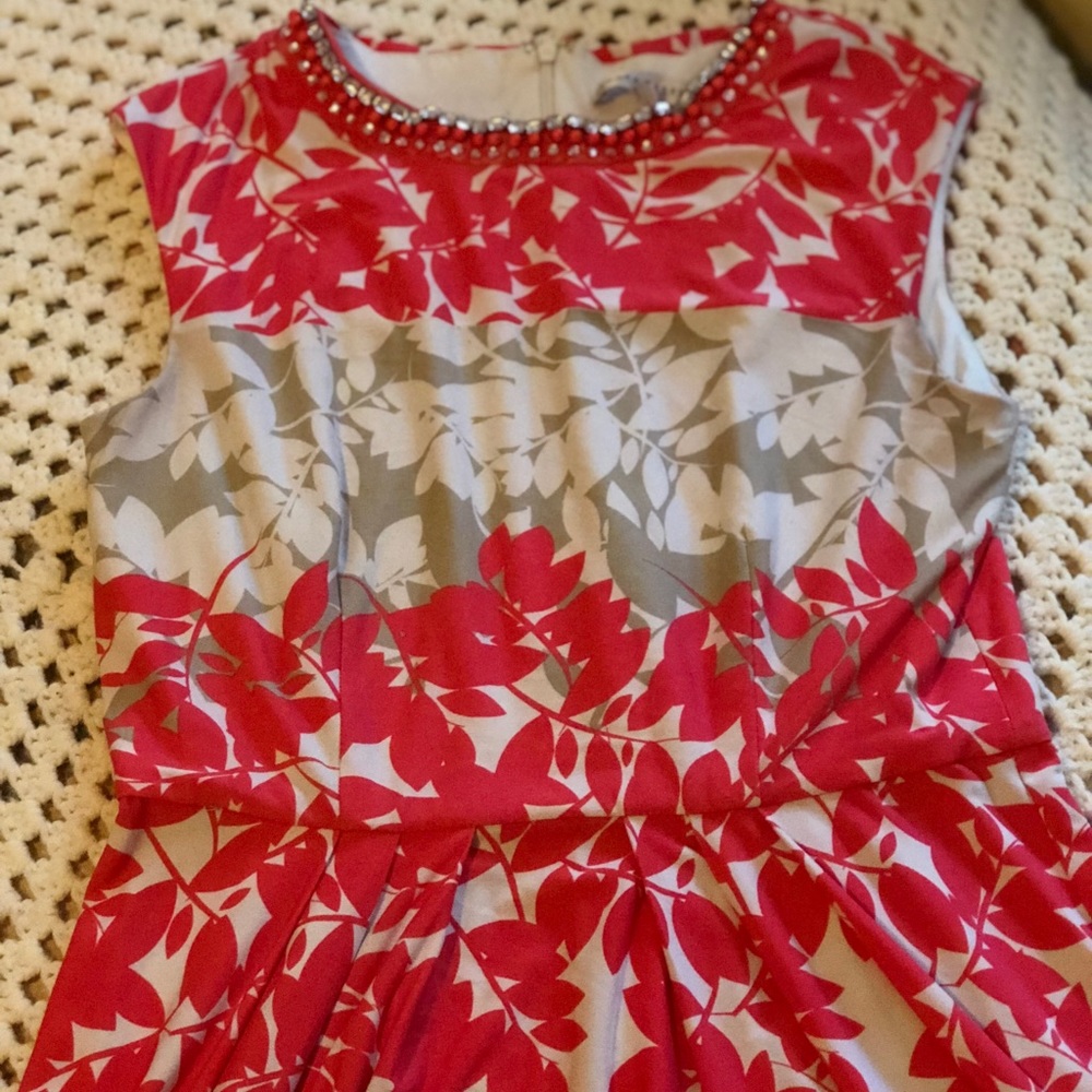 Sandra Darren size 8 dress.